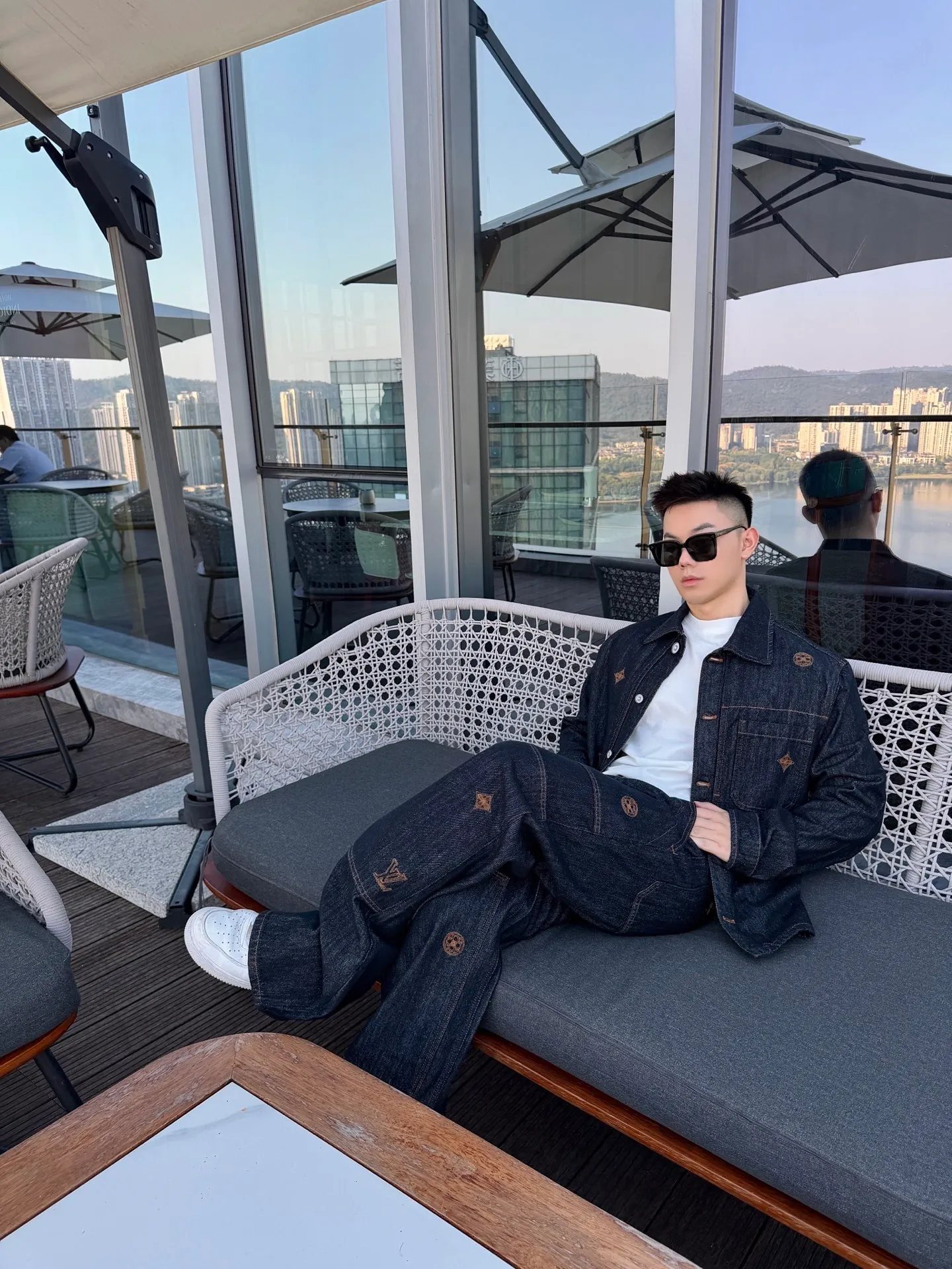 Louis Vuitton/Louis Vuitton embroidered logo jeans